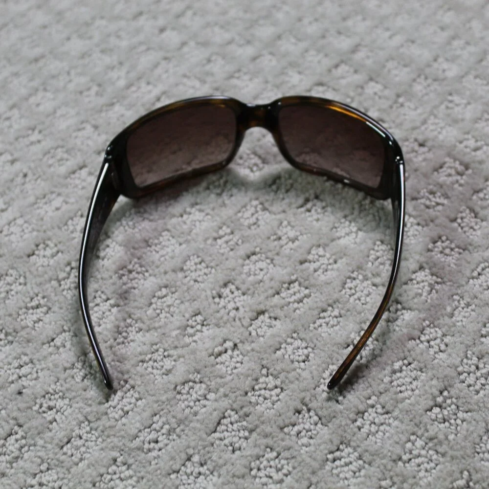 Tortoise Shell Design Ray-Ban Sunglasses RB 4338 & Case with COA